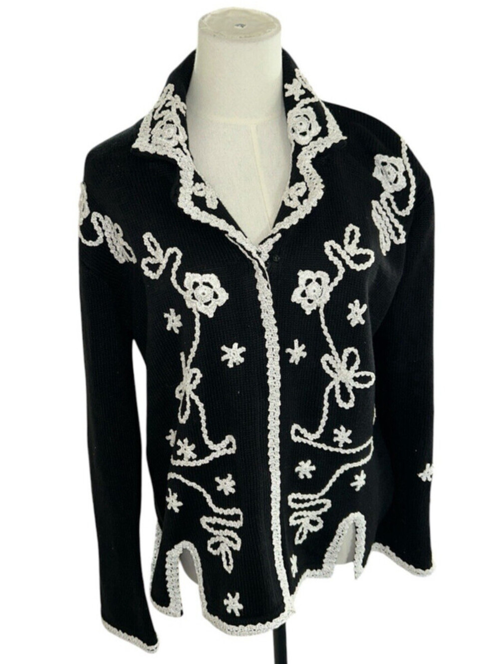 storybook knits sweater Women’s Small Cardigan Black White Flowers Floral